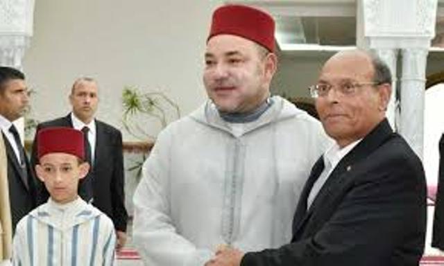 Le roi du Maroc Mohamed VI, avec l'usurpateur de Carthage et sujet de son altesse royale.