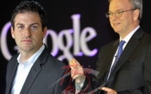 Jared Cohen et Eric Schmidt, deux pions qu’Obama a placé cher Google pour provoquer le printemps arabe (vidéo)